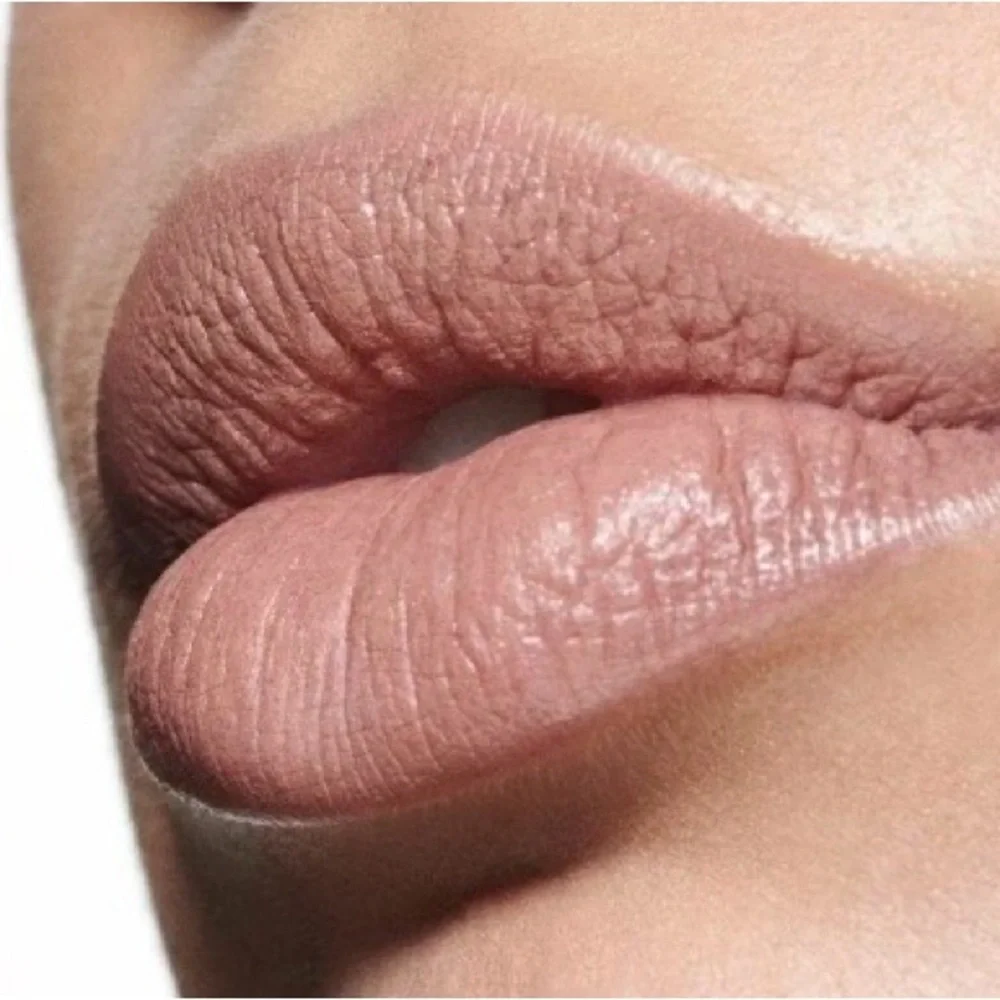 M·A·CXIMAL RARE LIMITED EDITION SILKY MATTE LIPSTICK inn Yash